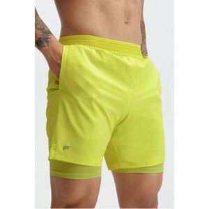 Fabletics The Fundamental 7” Short Lined Yellow Men’s XXL